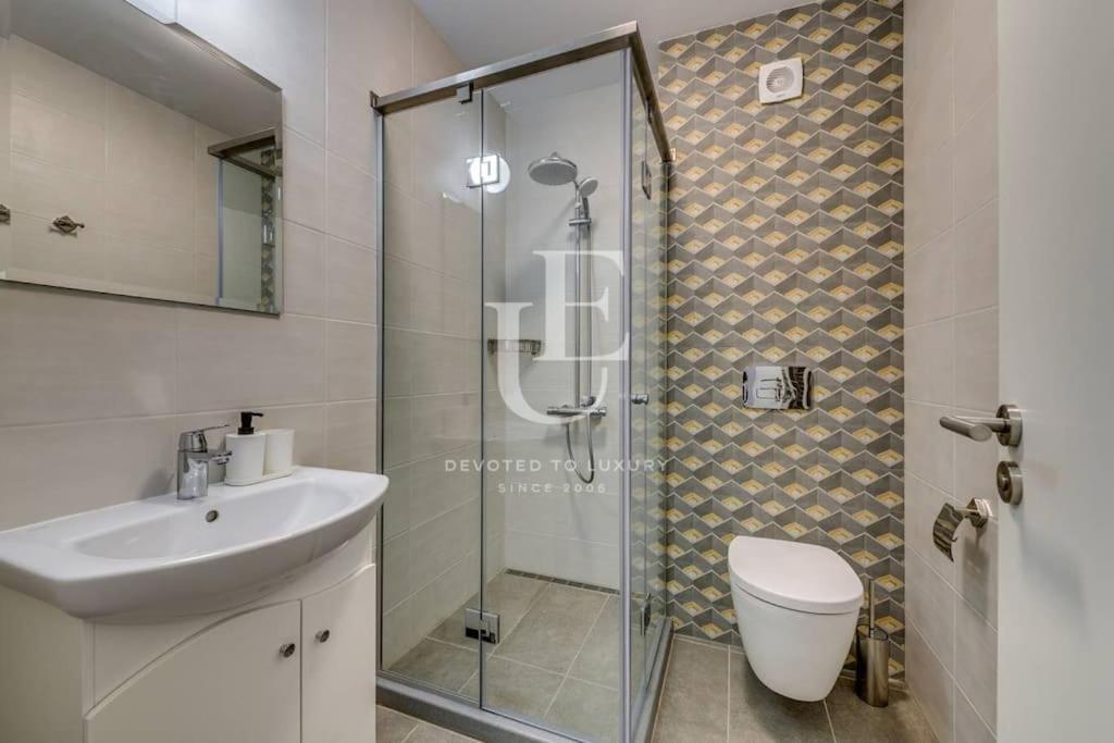 Tokiyo: A Lovely City Center 2 Bedrooms Apartment With Private Parking 소피아 외부 사진