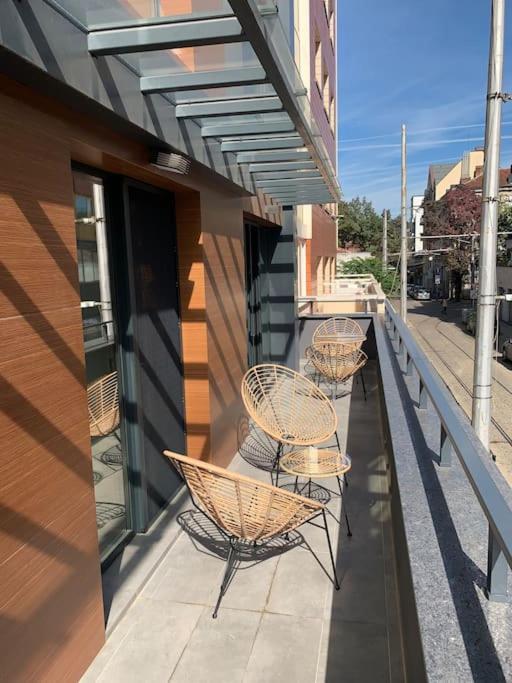 Tokiyo: A Lovely City Center 2 Bedrooms Apartment With Private Parking 소피아 외부 사진