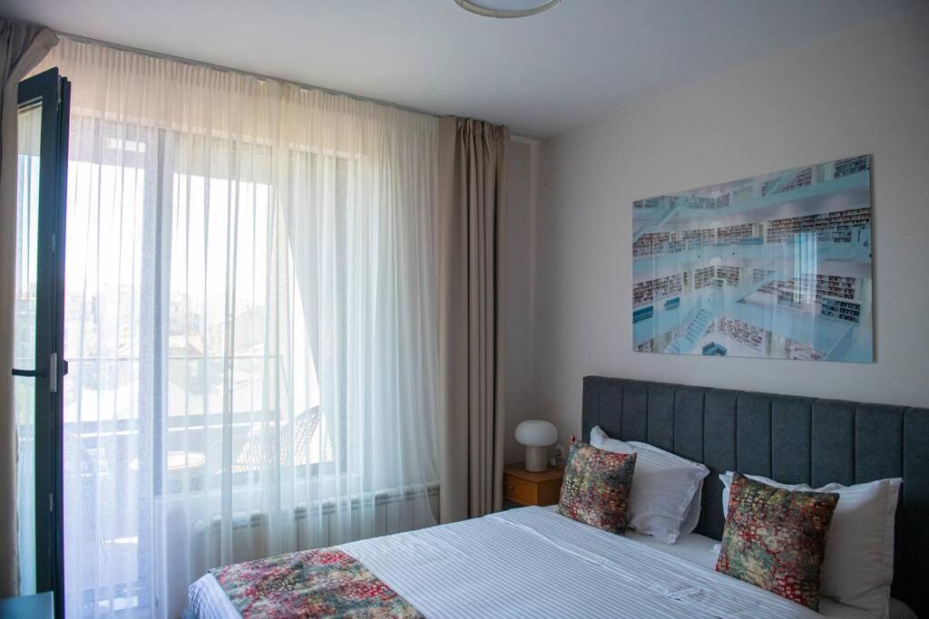 Tokiyo: A Lovely City Center 2 Bedrooms Apartment With Private Parking 소피아 외부 사진